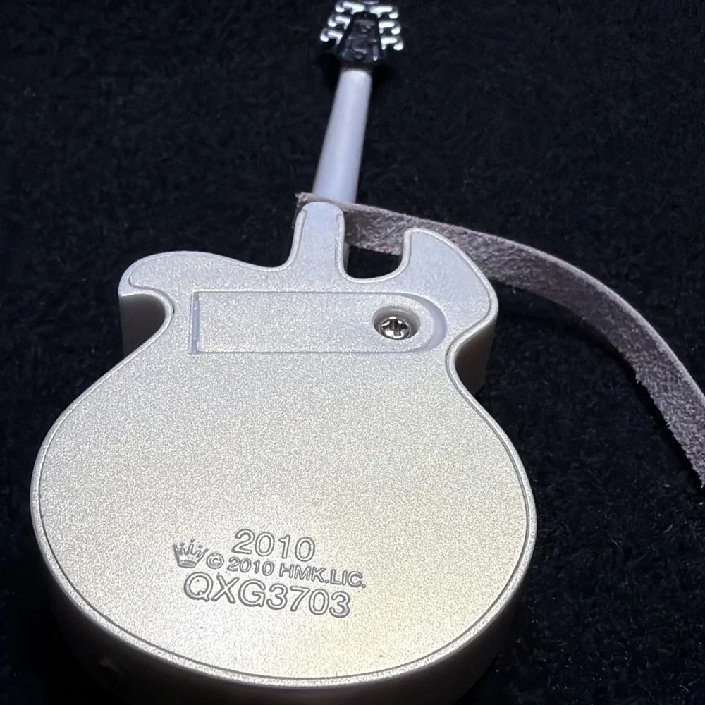 Hallmark‎ Keepsake 